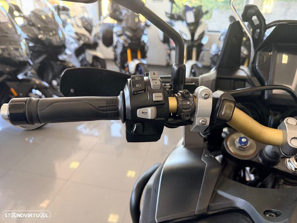 Honda Africa Twin CRF1000 - 6