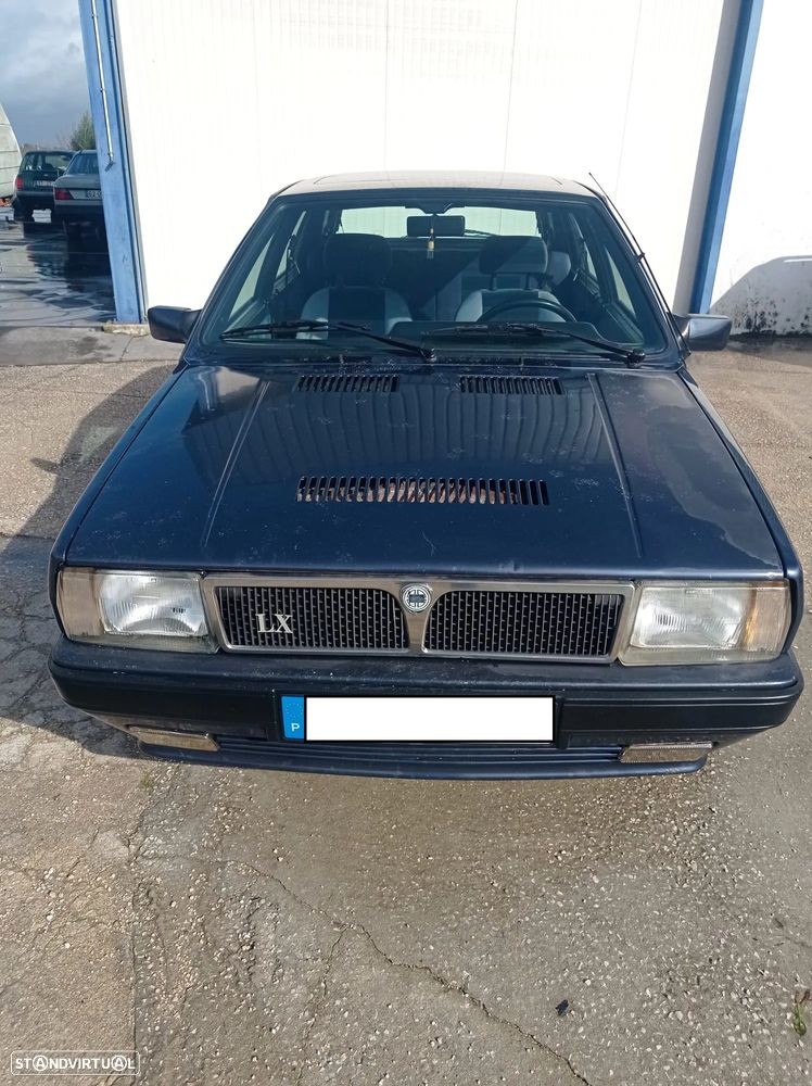 Lancia Delta 1.3 LX - 1