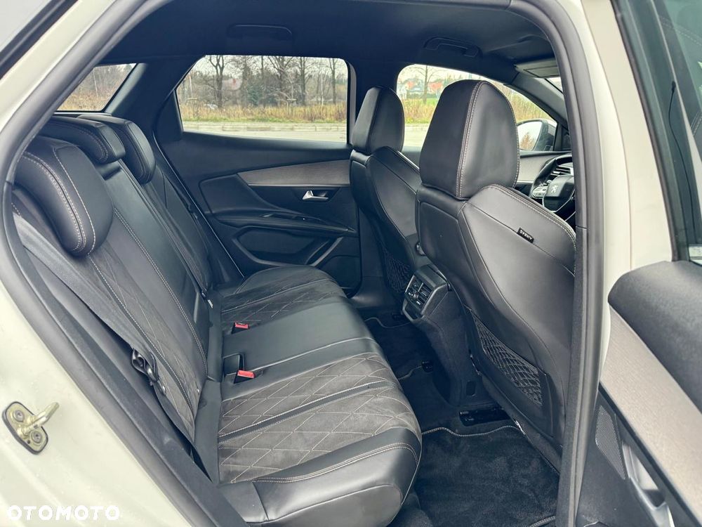 Peugeot 3008 2.0 BlueHDi GT S&S EAT8 - 36