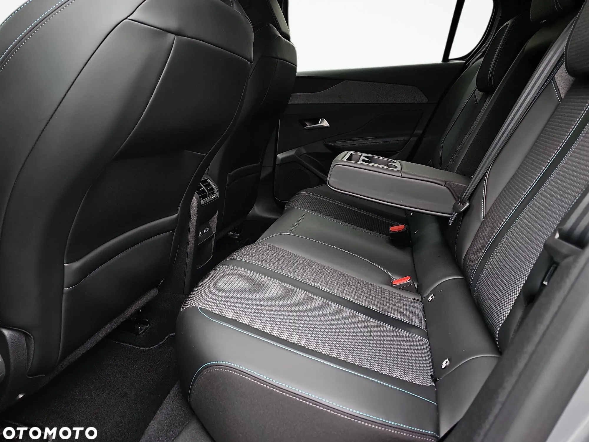 Peugeot 308 1.2 PureTech Allure S&S EAT8 - 27