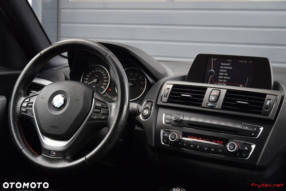 BMW Seria 1 - 25