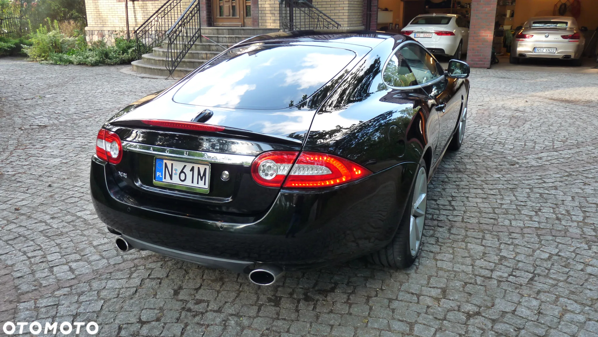 Jaguar XK 5.0 Coupe Portfolio - 8