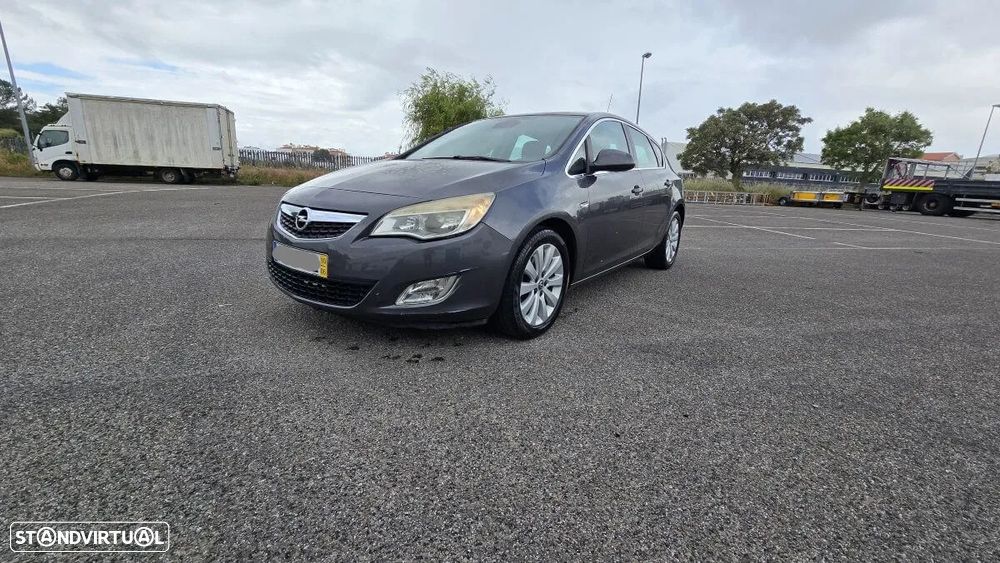 Opel Astra 1.7 CDTI Enjoy - 4