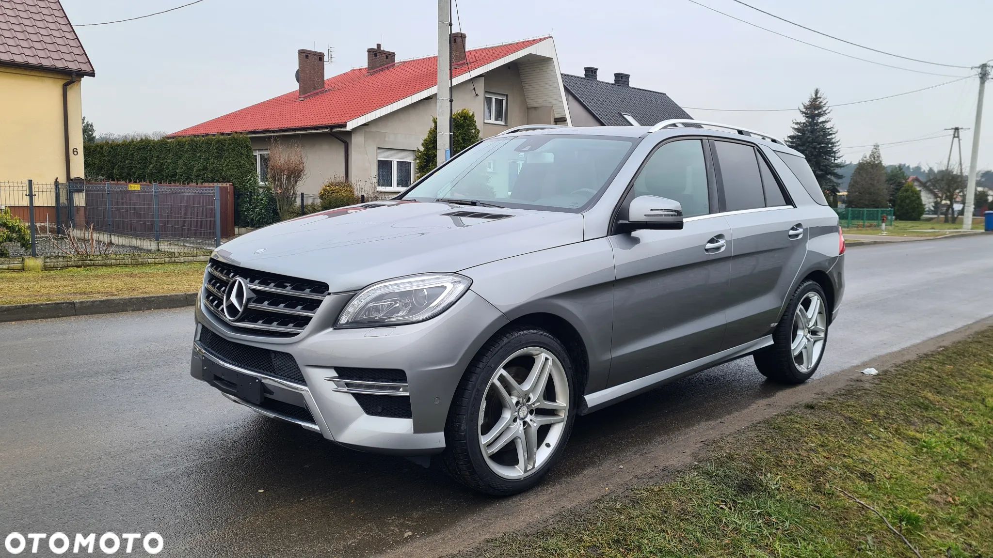 Mercedes-Benz ML 500 4MATIC (BlueEFFICIENCY) 7G-TRONIC - 1