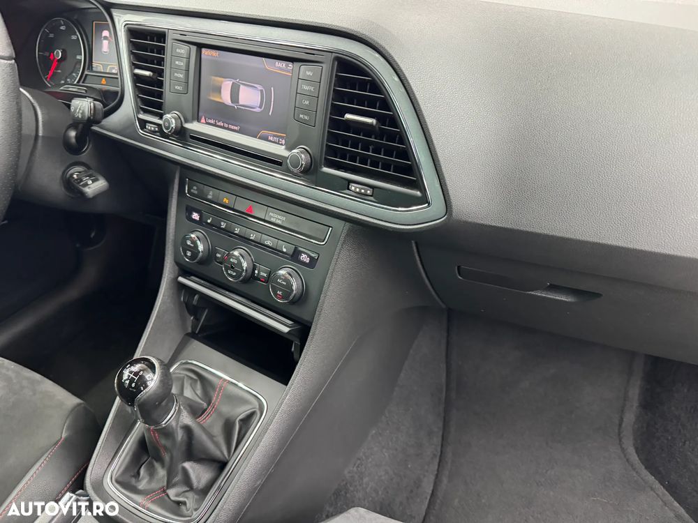 Seat Leon 2.0 TDI DPF Start&Stop FR - 25