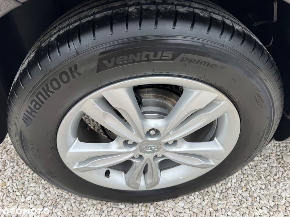 Hyundai ix35 1.6 2WD UEFA EURO 2012 Edition - 35