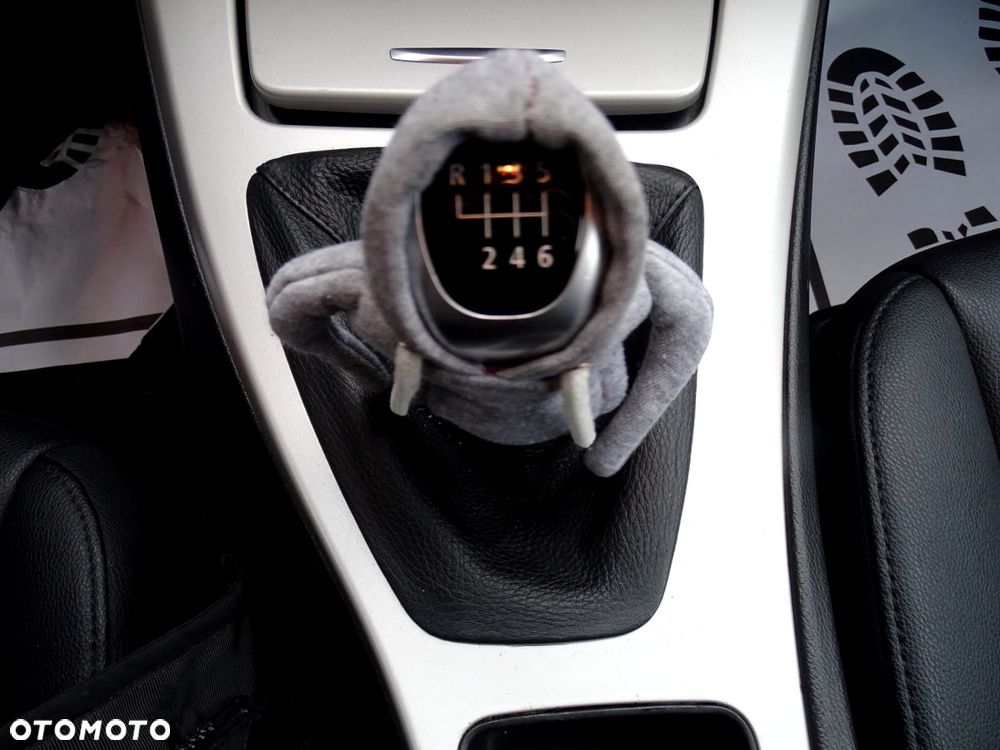 BMW Seria 3 316d - 19