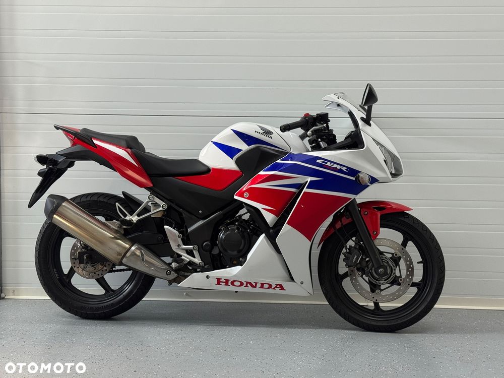 Honda CBR - 2