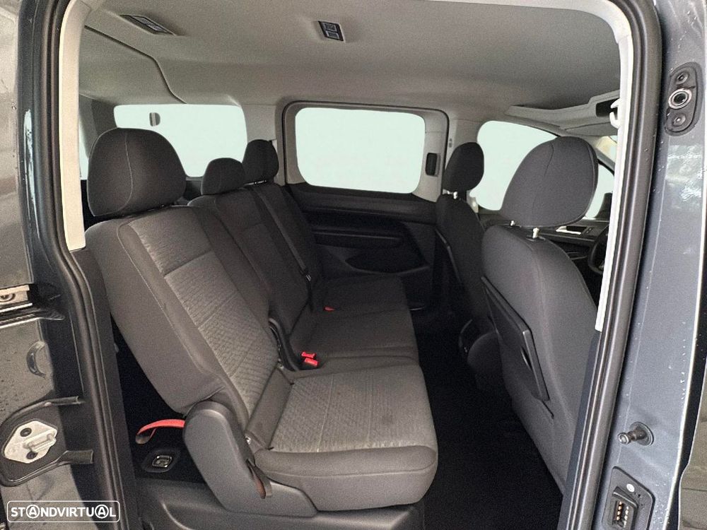Ford Tourneo Connect 1.5 EcoBoost Titanium - 16