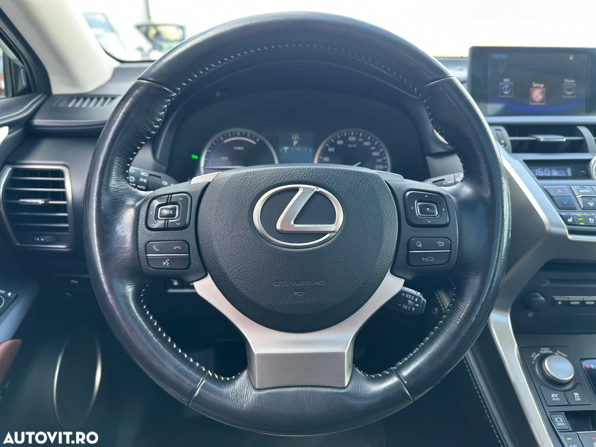 Lexus Seria NX 300h AWD Luxury - 20