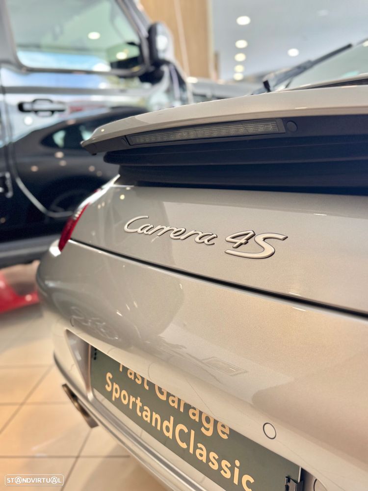 Porsche 911 (997) Carrera 4 S - 6