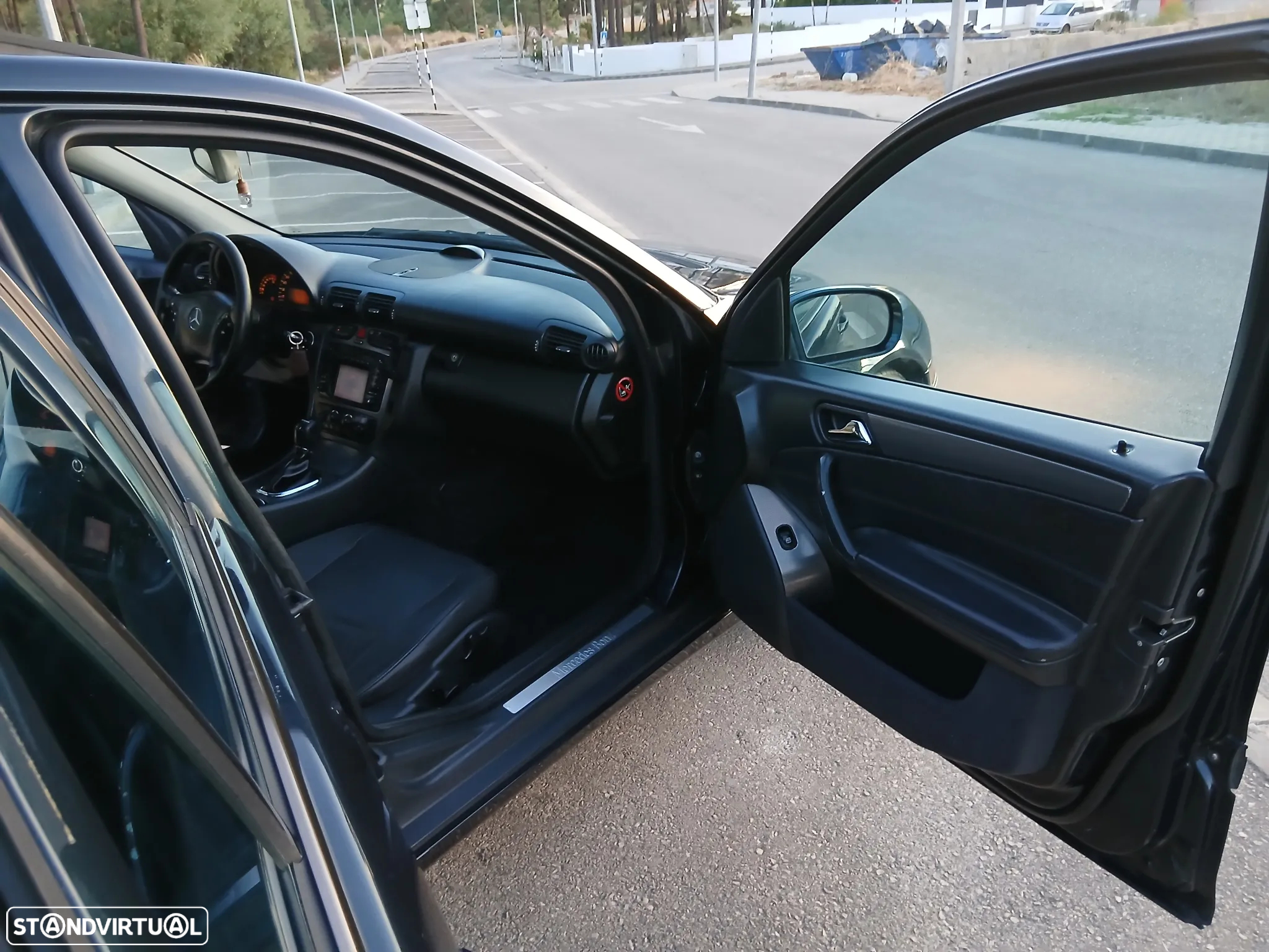 Mercedes-Benz C 240 - 12