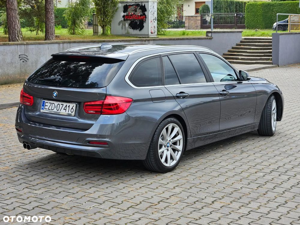 BMW Seria 3 320i Advantage - 4