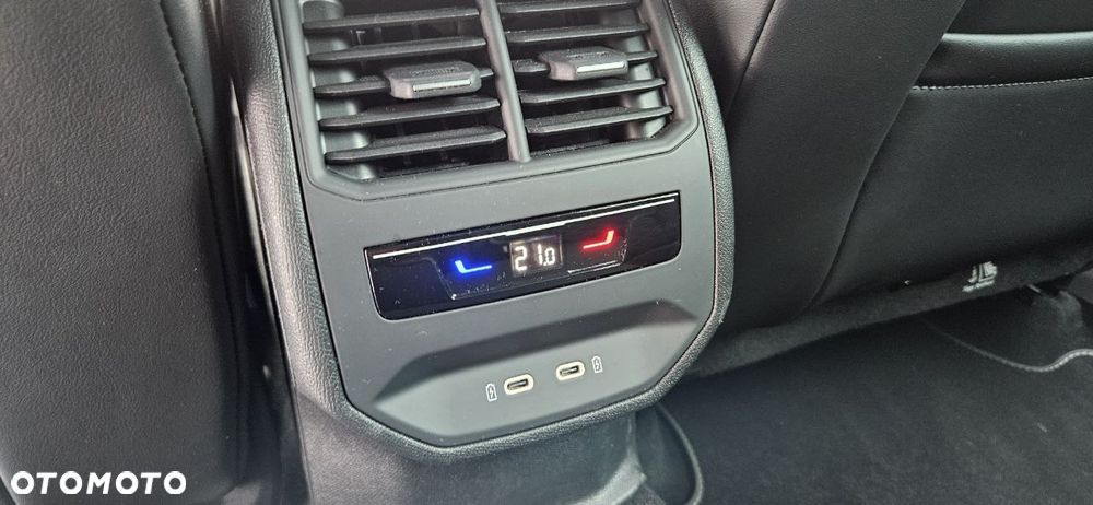 Seat Leon 1.5 eTSI FR DSG - 23