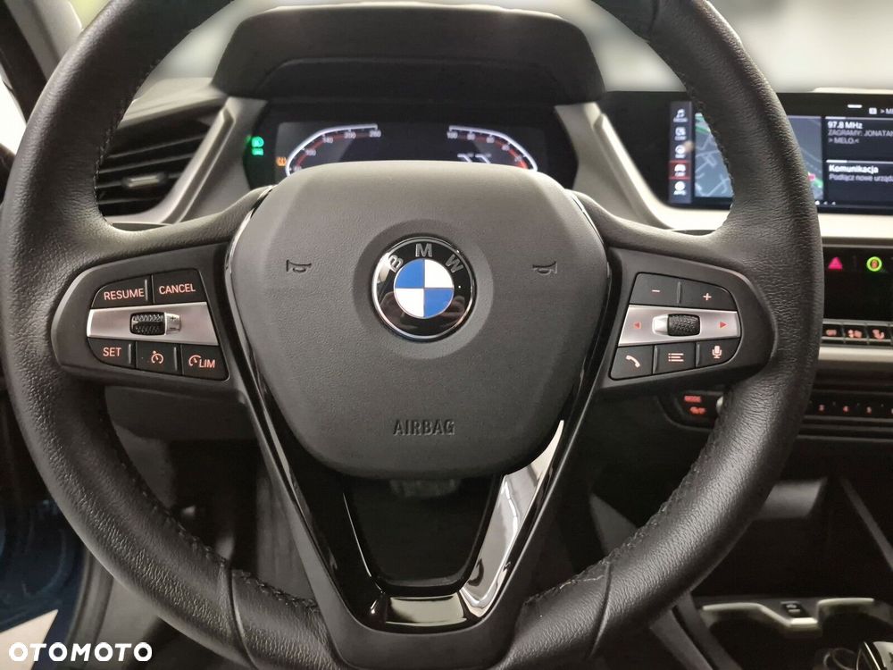 BMW Seria 1 118i Advantage - 23