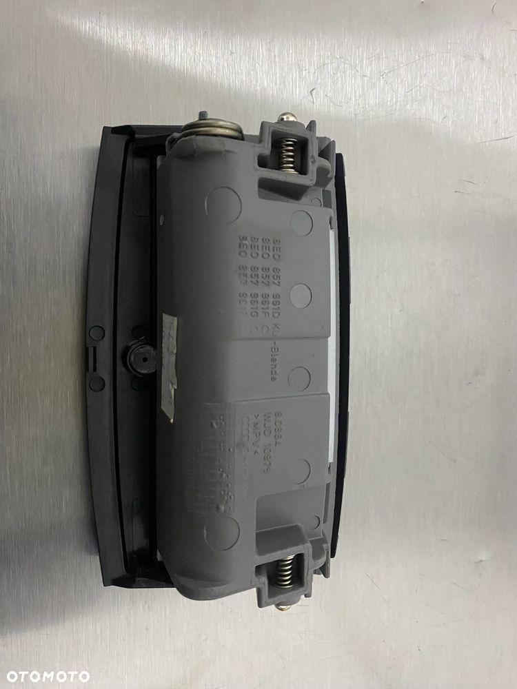 Audi A4 B6 Popielniczka tyl tylna 8E0857961 - 2