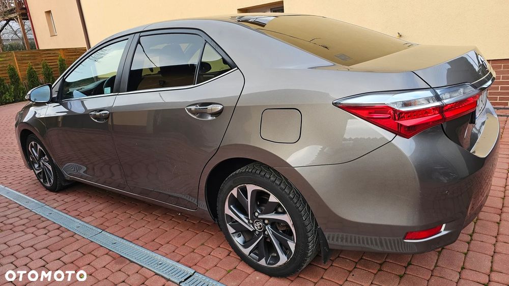 Toyota Corolla 1.6 Prestige EU6 - 27