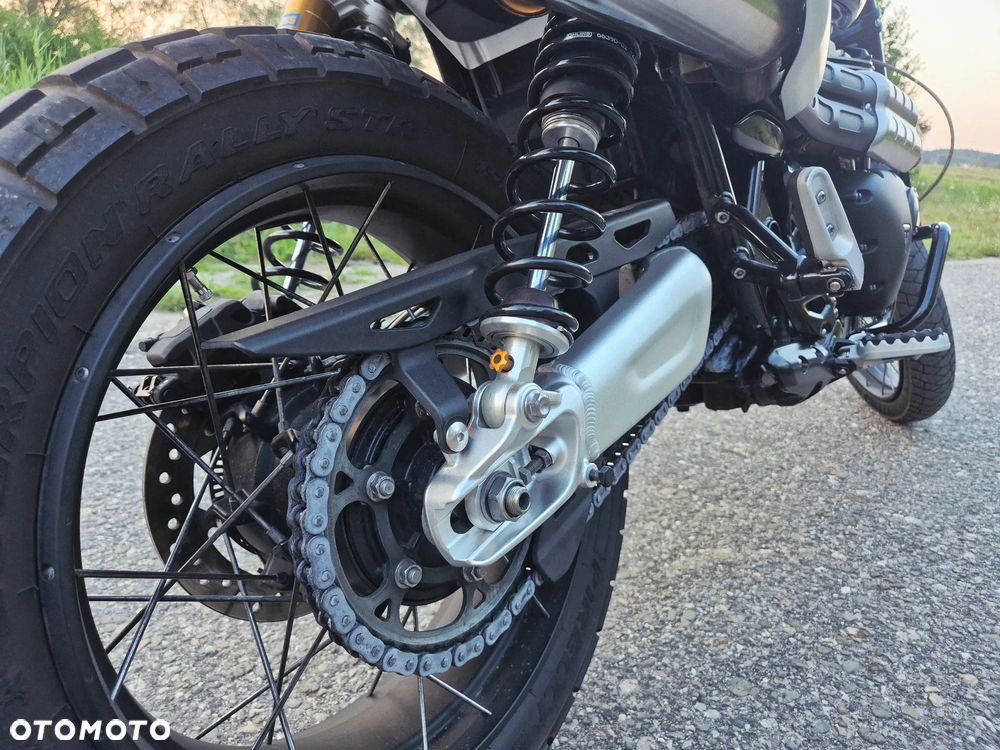 Triumph Scrambler - 12
