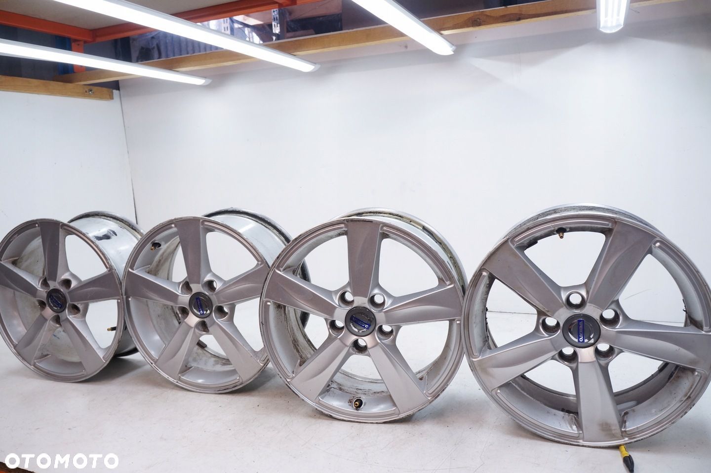FELGI VOLVO 16"ORYGINALNE 5X108 7J ET50 31317285 - 1