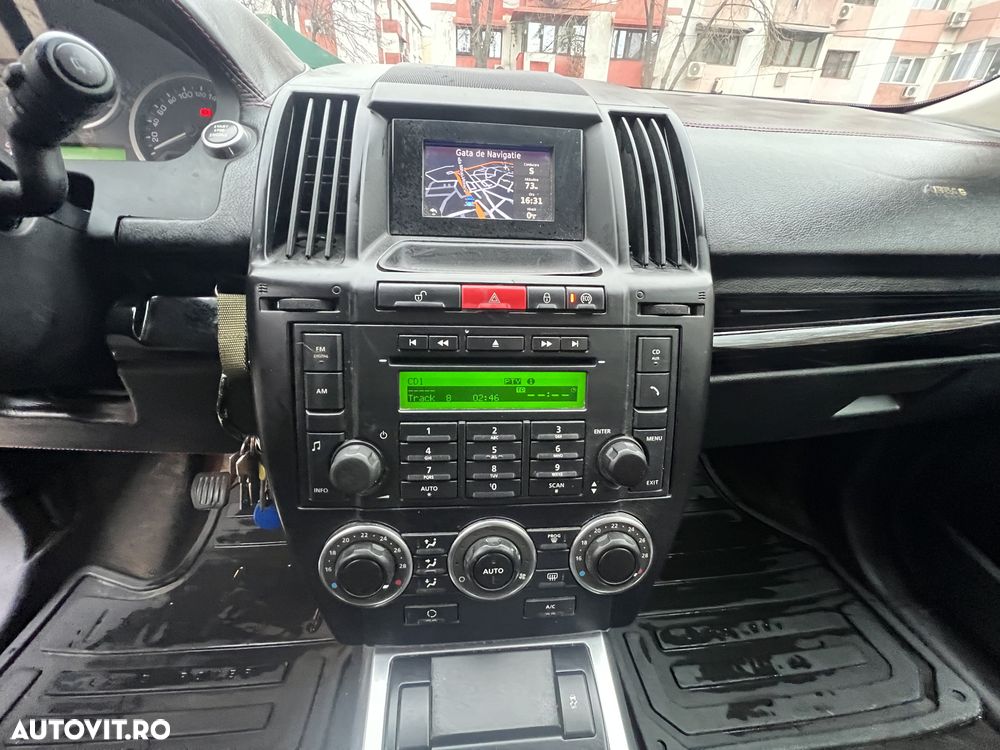 Land Rover Freelander 2 2.2L TD4 HSE - 10