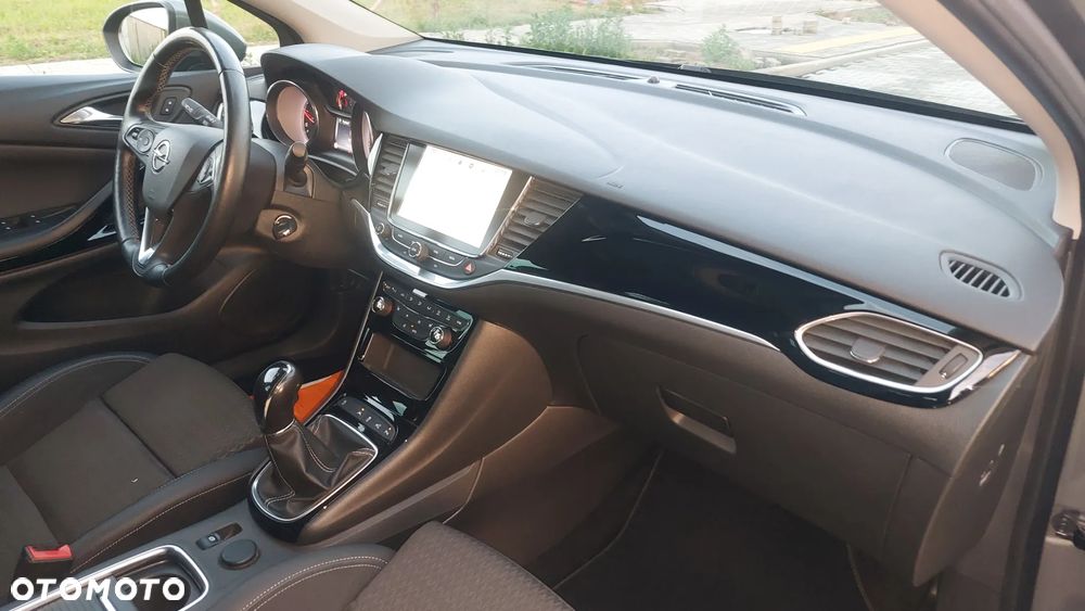 Opel Astra 1.6 D Start/Stop Sports Tourer Innovation - 29