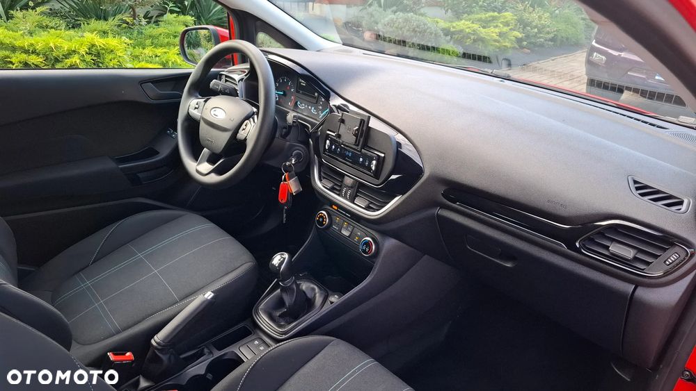Ford Fiesta 1.1 S&S COOL&CONNECT - 8
