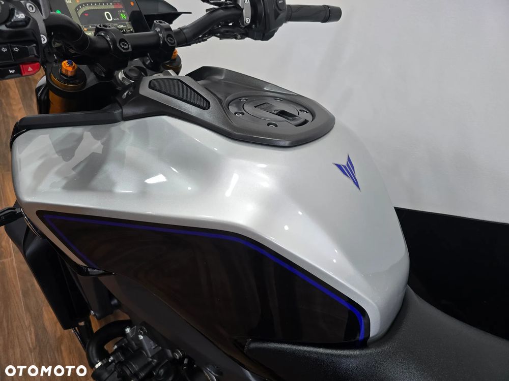 Yamaha MT - 11