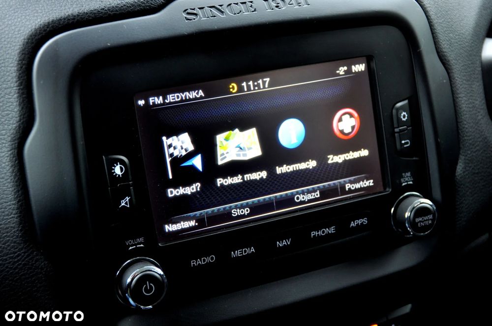 Jeep Renegade 1.4 MultiAir Night Eagle - 31