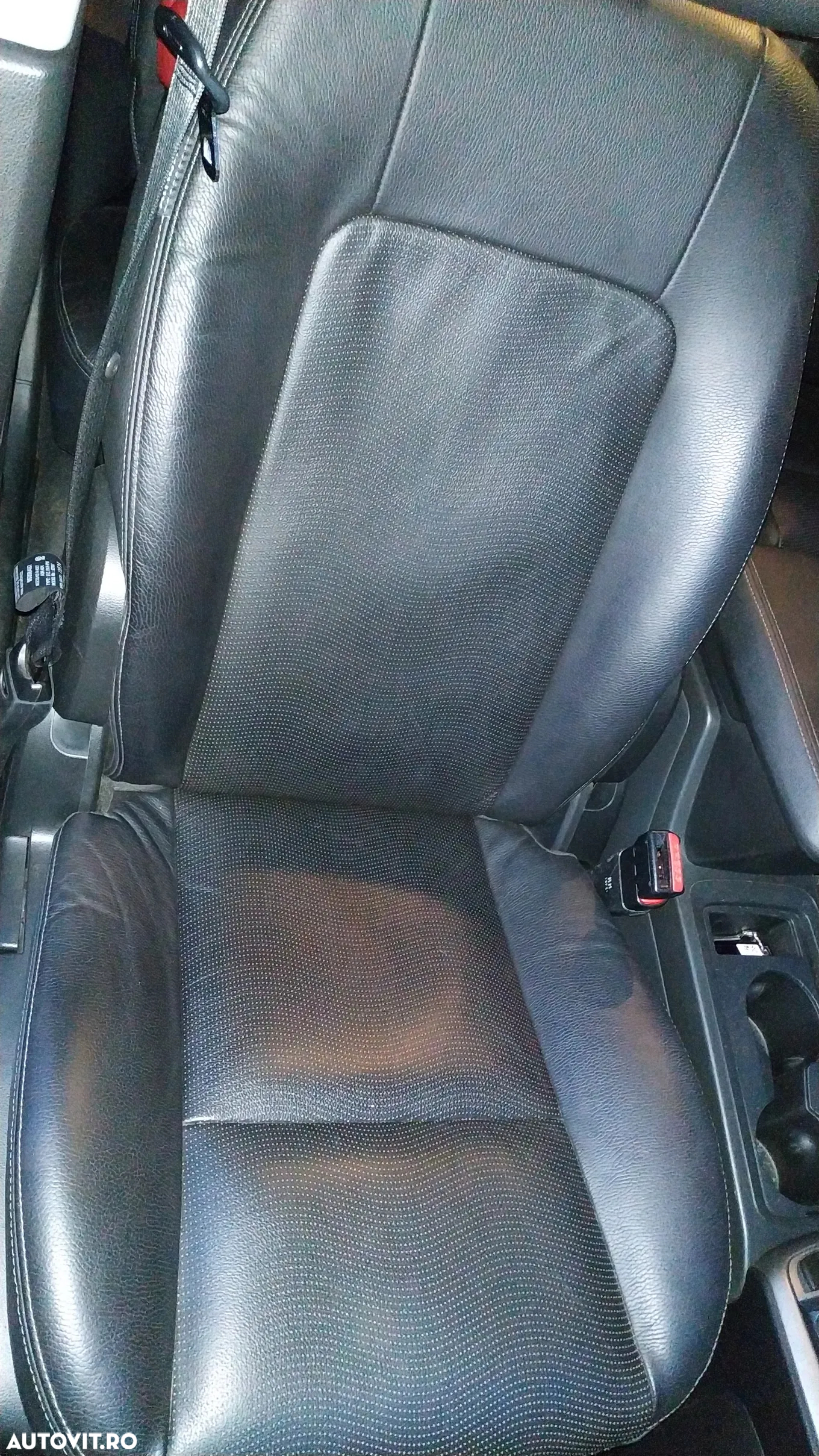 Chevrolet Captiva 2.2D AWD 7 locuri LTZ black leather - 12