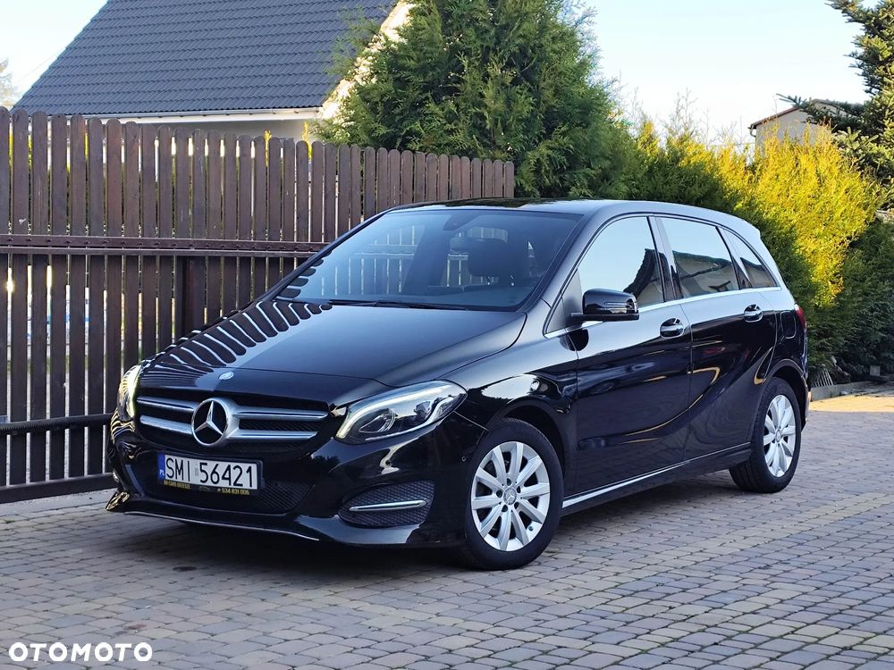 Mercedes-Benz Klasa B 180 BlueEFFICIENCY Edition Style - 1