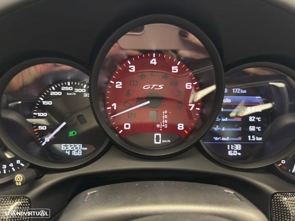 Porsche 911 (991) Carrera 4 GTS PDK - 46