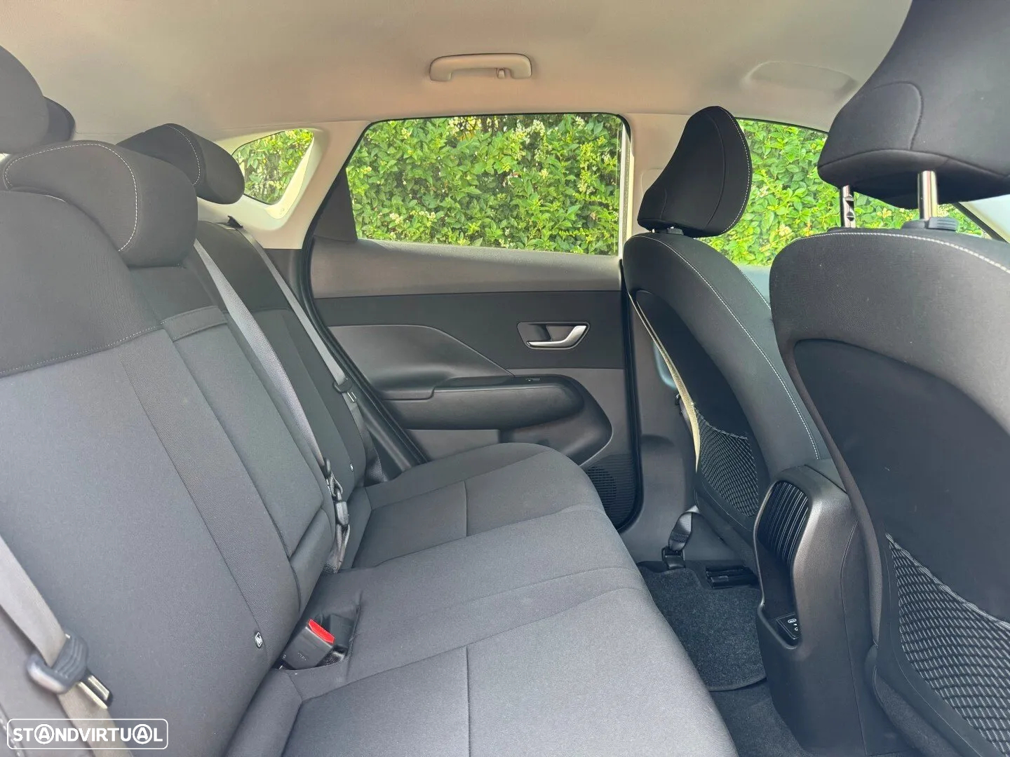 Hyundai Kauai EV 48.4 kWh Premium - 17