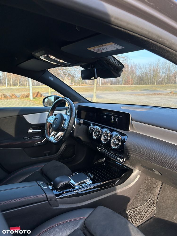 Mercedes-Benz Klasa A 35 AMG 4-Matic 7G-DCT - 23