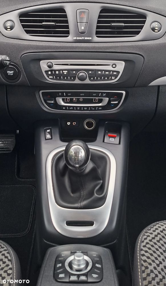 Renault Scenic 1.6 16V 110 TomTom Edition - 8