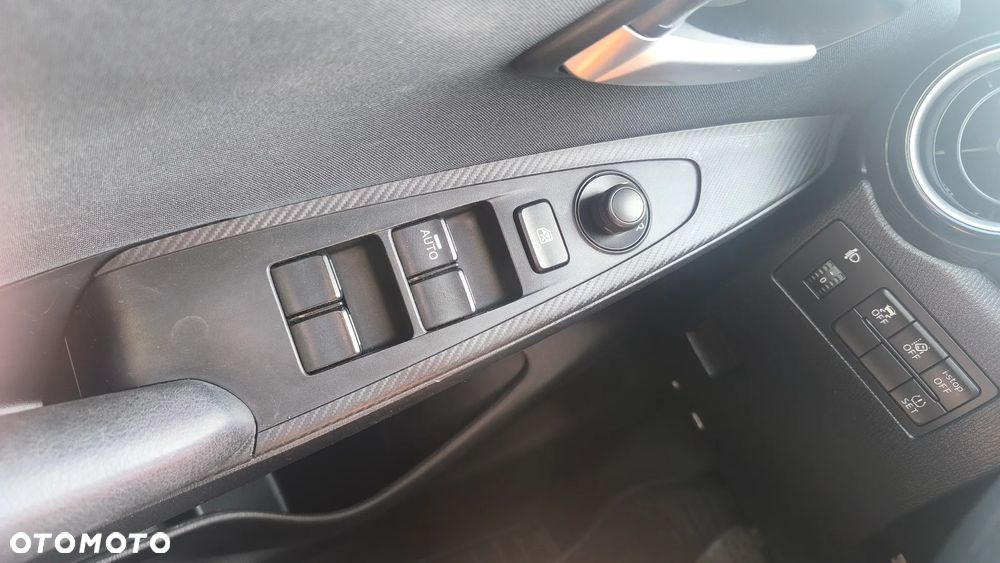 Mazda 2 SKYACTIV-G 90 KIZOKU - 18