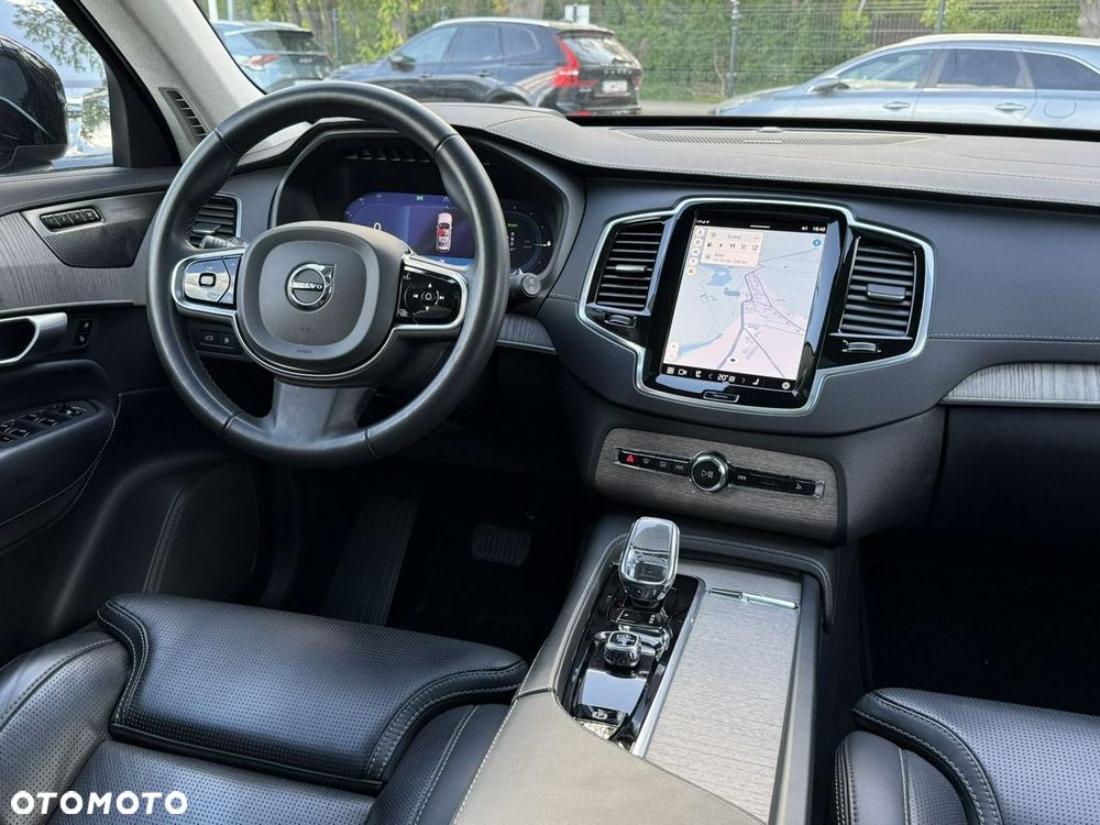 Volvo XC 90 - 30