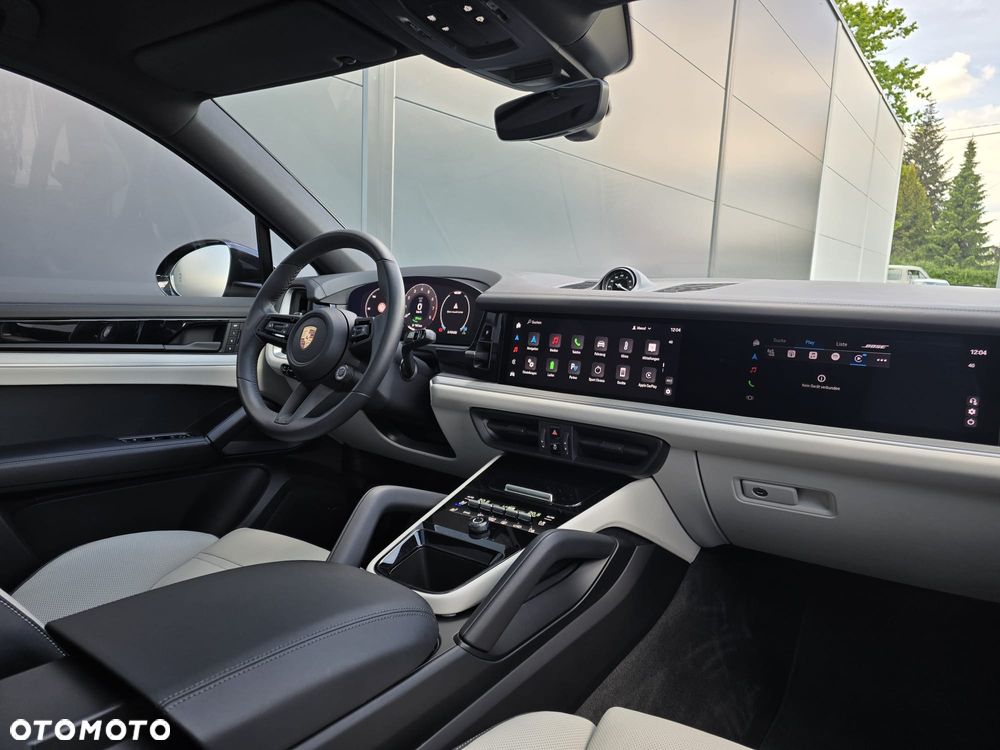 Porsche Cayenne S E-Hybrid PHEV - 19