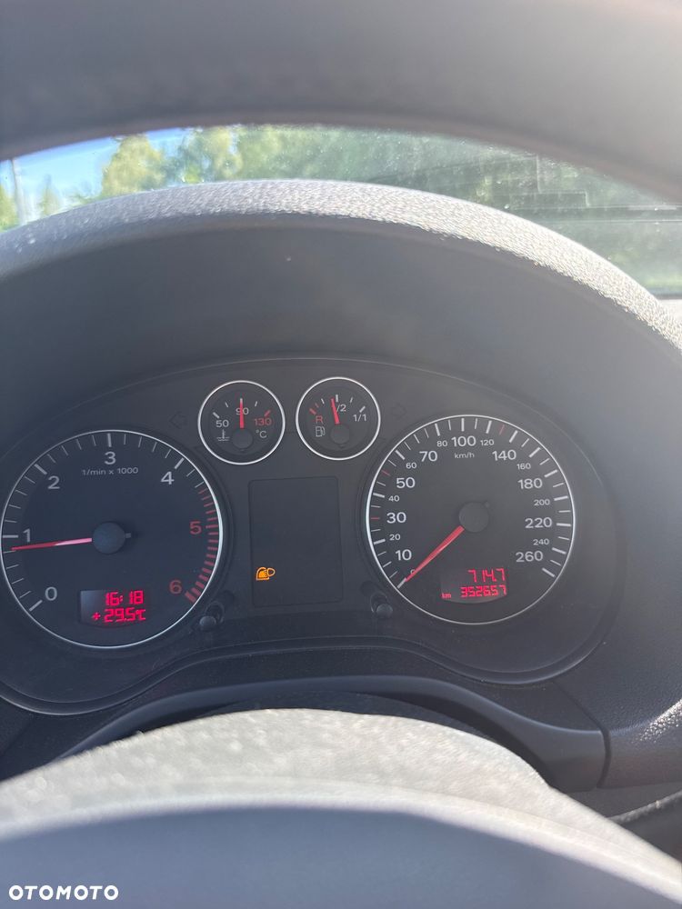 Audi A3 Sportback 1.9 TDI DPF e - 10