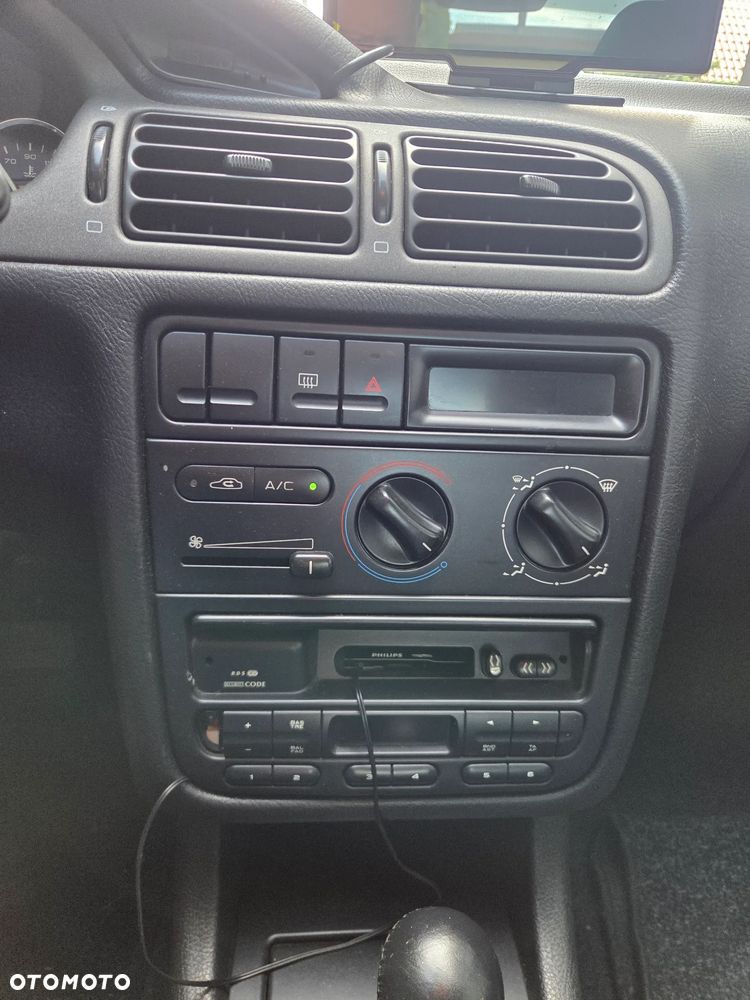 Peugeot 406 - 29