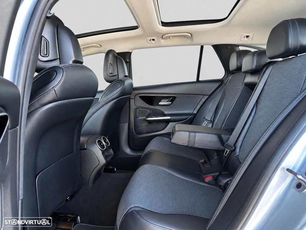 Mercedes-Benz C 300 e T 9G-TRONIC Avantgarde - 24