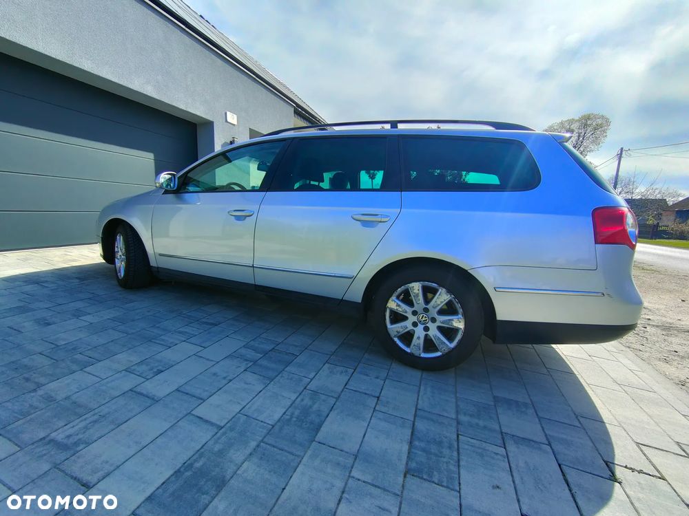 Volkswagen Passat - 3