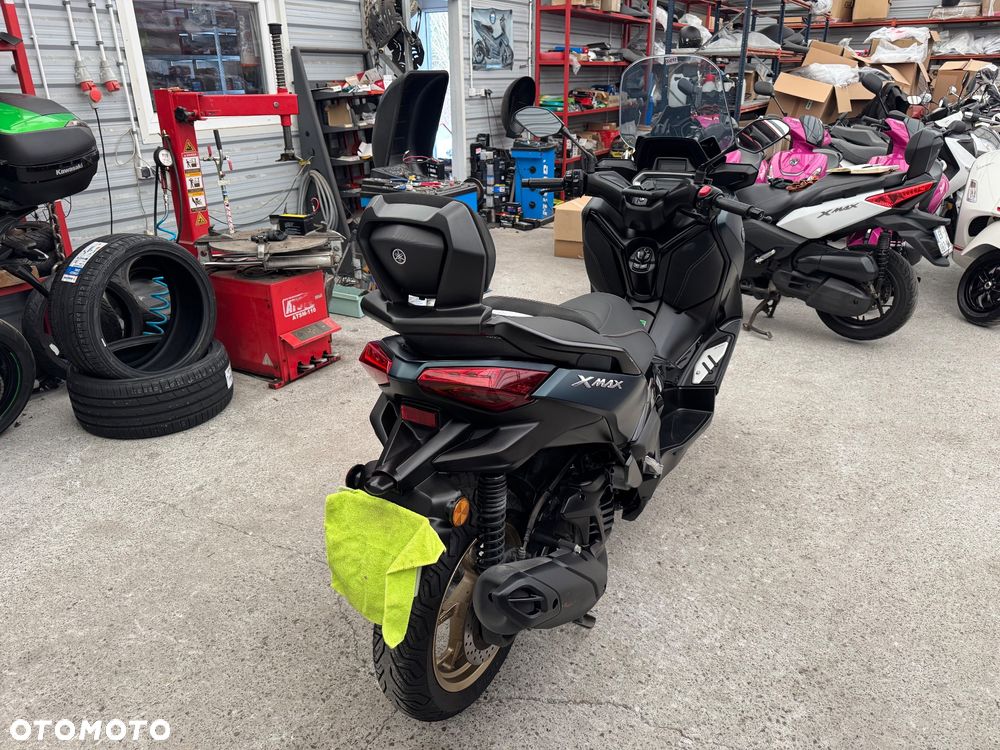Yamaha X-max - 7