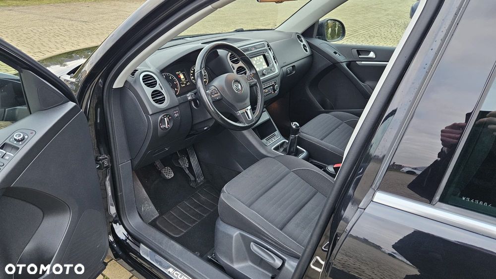 Volkswagen Tiguan 2.0 TDI DPF BlueMotion Technology Cup Sport & Style - 20