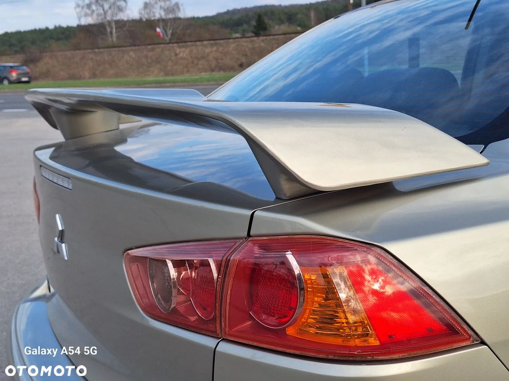 Mitsubishi Lancer 1.8 Invite - 9