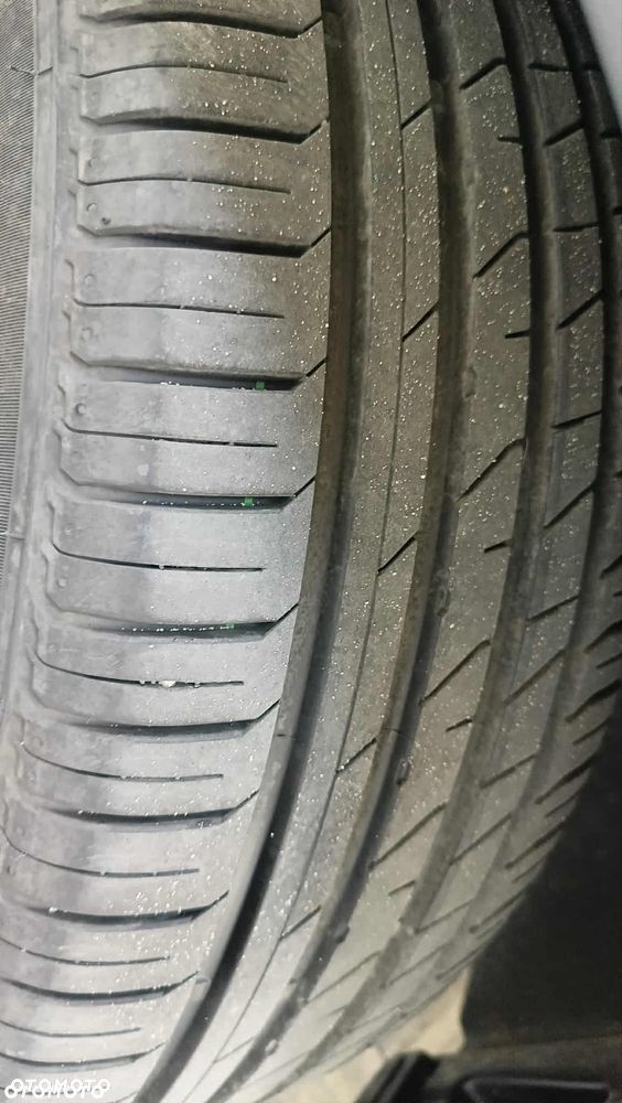 Ford Kuga 2.0 TDCi 4x4 Titanium - 9
