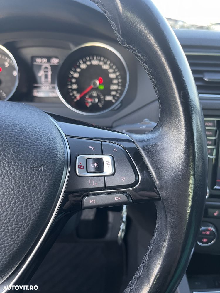 Volkswagen Jetta 1.4 TSI DSG Comfortline - 15
