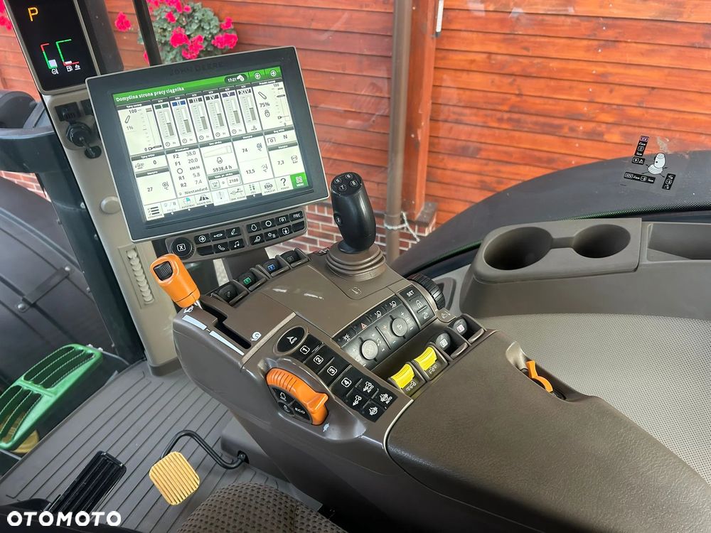 John Deere 7290R - 19