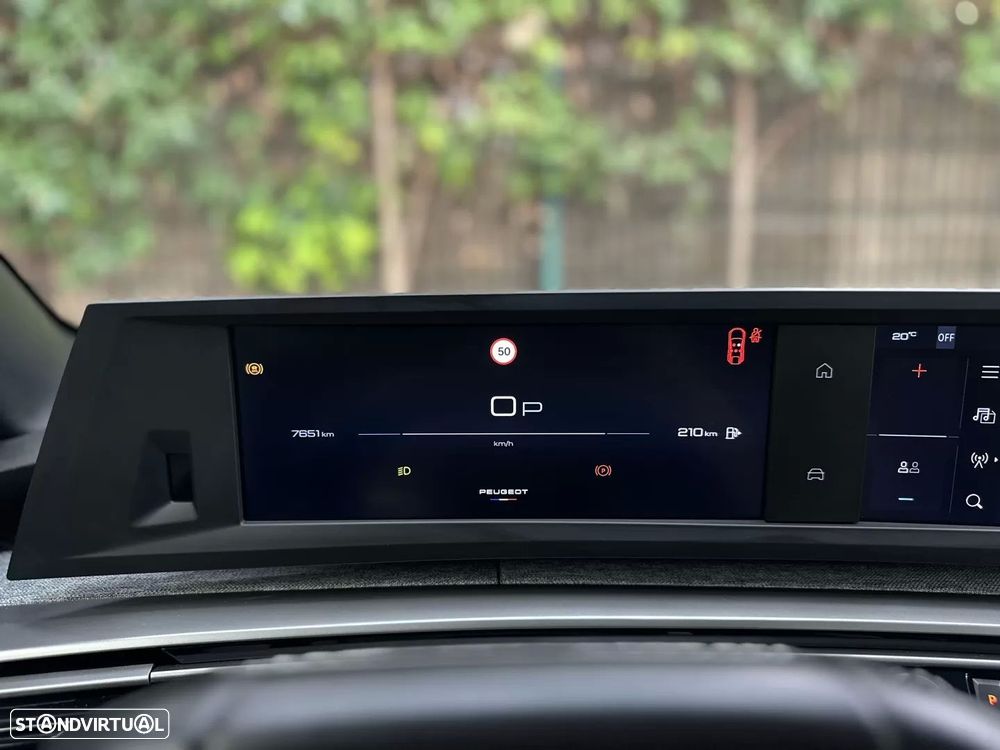 Peugeot 3008 1.2 Hybrid Allure e-DCS6 - 32