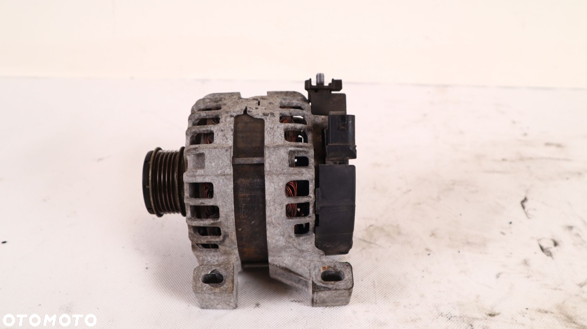 VOLVO V50 2.4 D5 ALTERNATOR 31288879 - 6