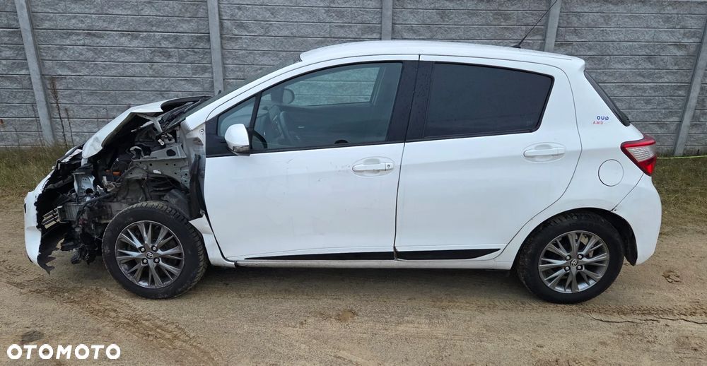 Toyota Yaris 1.4 D-4D Active - 9